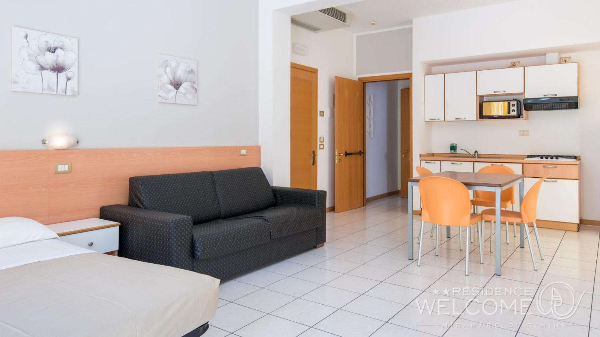 Welcome Residence Per Famiglie Римини Екстериор снимка
