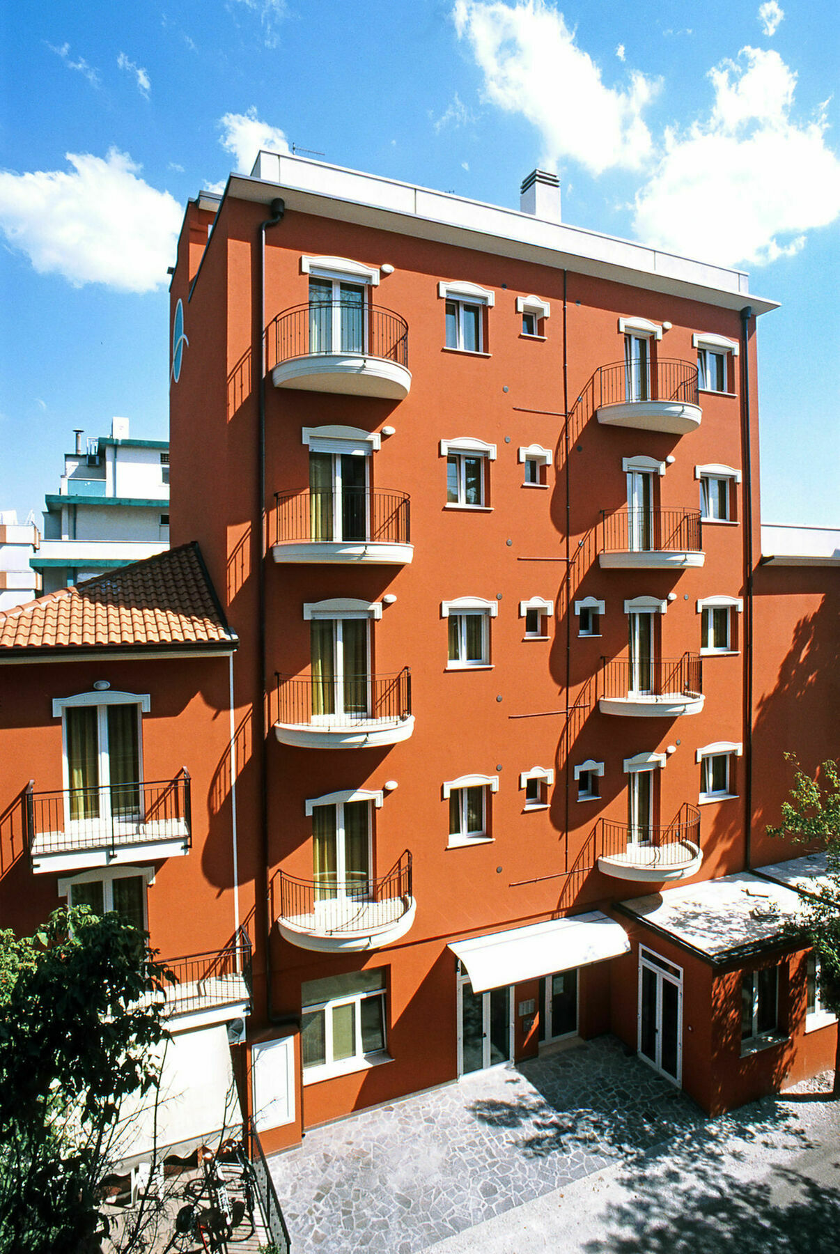 Welcome Residence Per Famiglie Римини Екстериор снимка